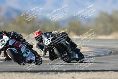 media/Dec-07-2025-CVMA (Sun) [[3e7d2de5dc]]/Race 12- Formula 40 MW and LW/